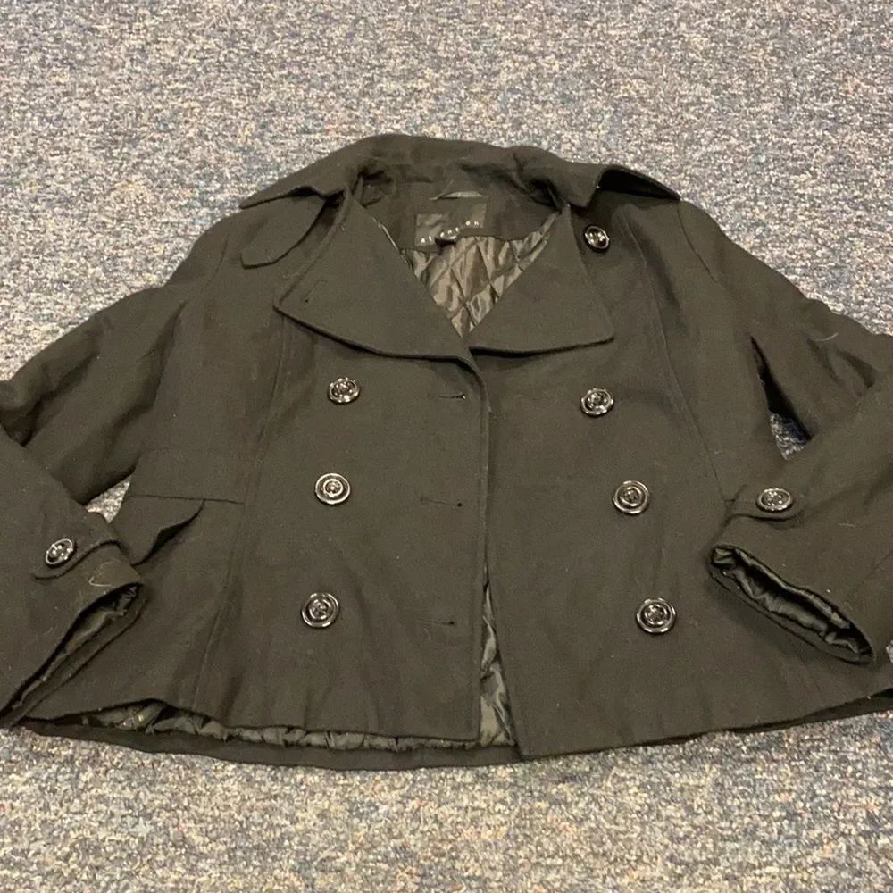 Attention Wool Jacket sz. L